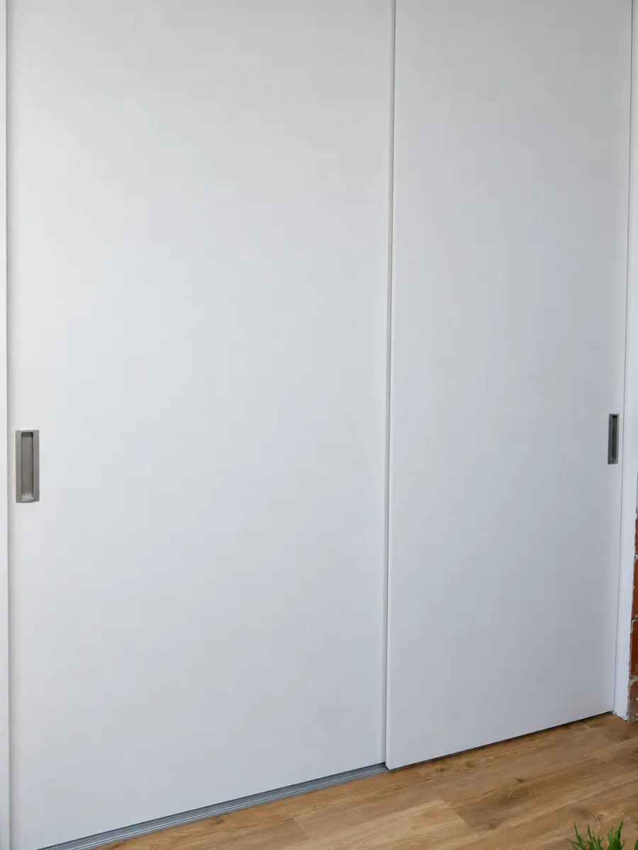 Skříně a šatny